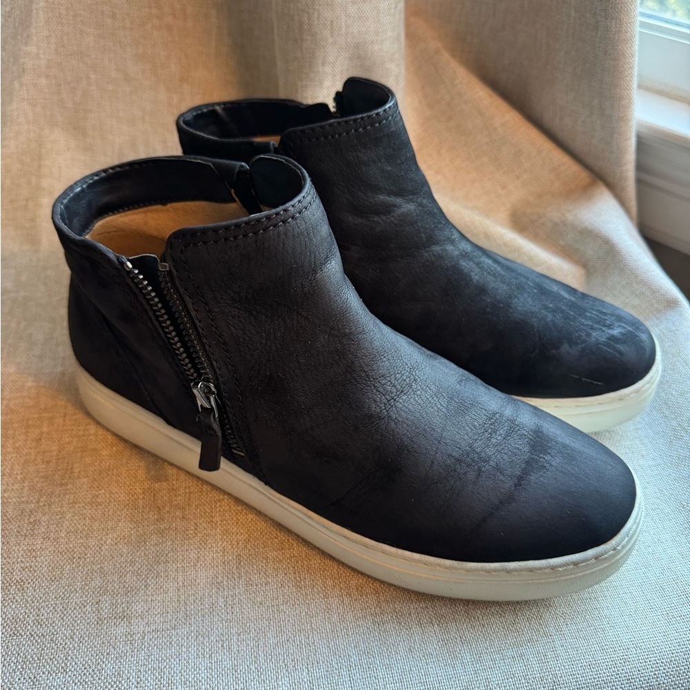 NATURALIZER Celeste Sneaker Booties Size 10 Black Nubuck - Picture 2 of 8